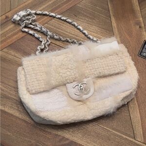 Chanel Patchwork Tweed Timeless Classic Rare with Chain Shoulder bag Authentic